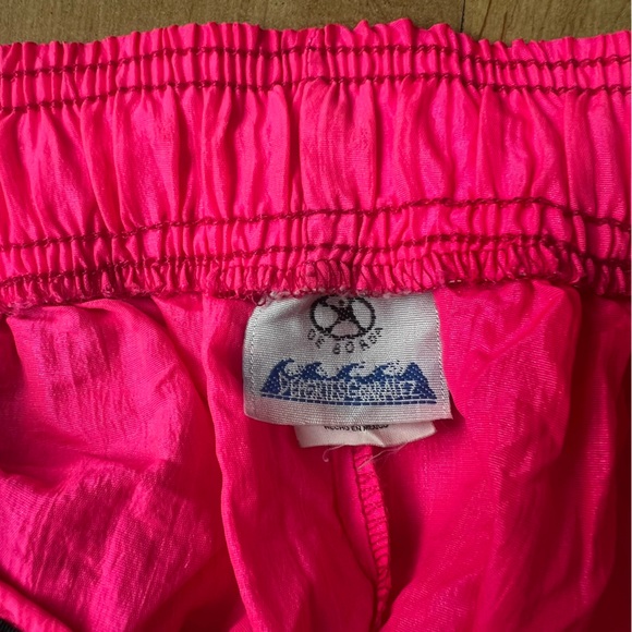 Vintage 80s 90s Neon Pink Cancun Nylon Velcro Dolphin Shorts - Picture 8 of 9